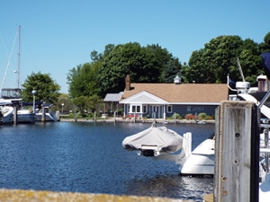 lakeshore yacht and country club reviews